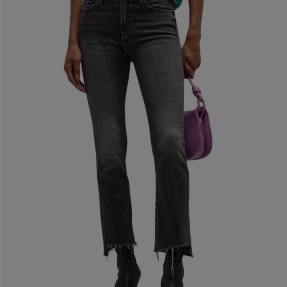 MOTHER The Insider Crop Step Fray Jean in So Far Gone Wash Size 28